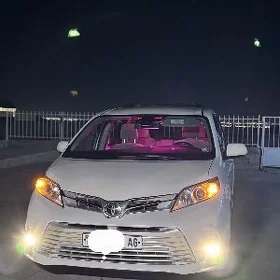 Toyota Sienna 2020