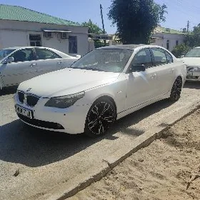 BMW E60 2003