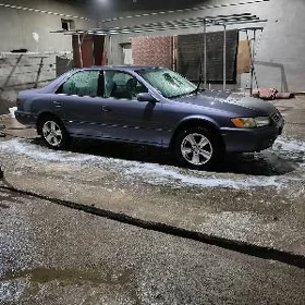 Toyota Camry 1999