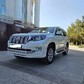 Toyota Land Cruiser Prado 2022