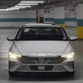 Hyundai Elantra 2026