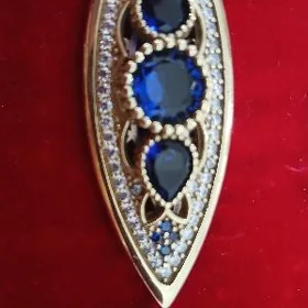 Hürrem broşka