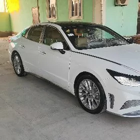 Hyundai Sonata 2020