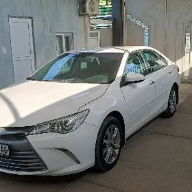 Toyota Camry 2016