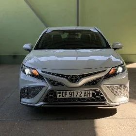 Toyota Camry 2023