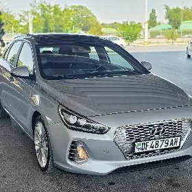 Hyundai Elantra 2022