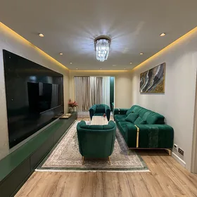 LUX 2 KOMNAT 11 MKR