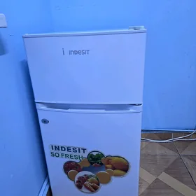Holodilnik indesit