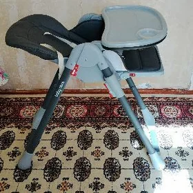 Стул для кормления.