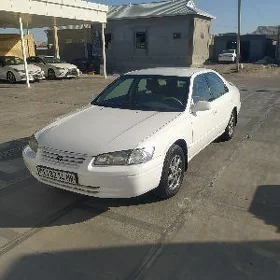 Toyota Camry 1998