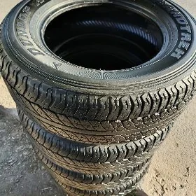 Dunlop 265 65 17 Teker
