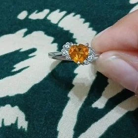 Gadym kumus yuzuk