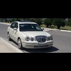 Kia Opirus 2004