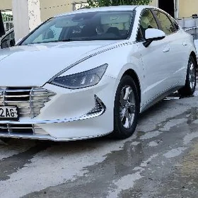 Hyundai Sonata 2021