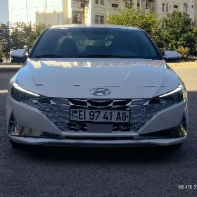 Hyundai Elantra 2021