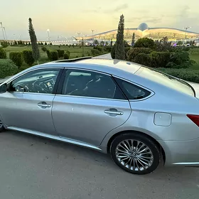 Toyota Avalon 2018