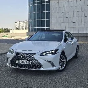 Lexus ES 350 2022