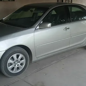 Toyota Camry 2005