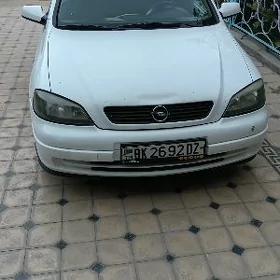 Opel Astra 2003