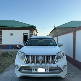 Toyota Land Cruiser Prado 2014
