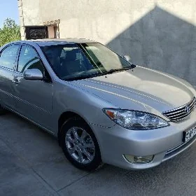 Toyota Camry 2004