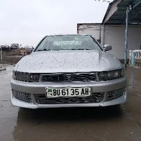 Mitsubishi Galant 2002