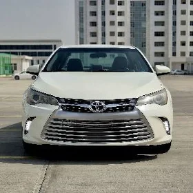 Toyota Camry 2015