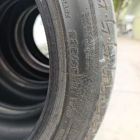 235/45/18 teker bridgestone