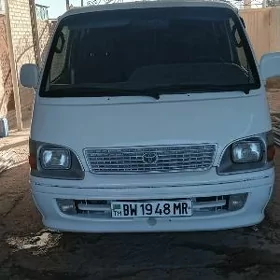 Toyota Hiace 2002