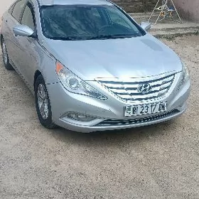 Hyundai Sonata 2012