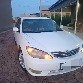 Toyota Camry 2003