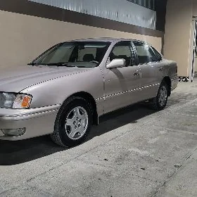 Toyota Avalon 1999