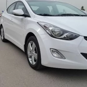 Hyundai Elantra 2012