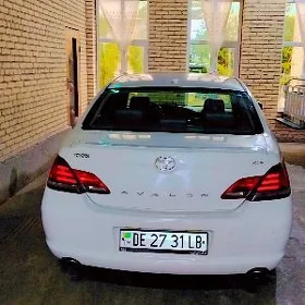 Toyota Avalon 2009