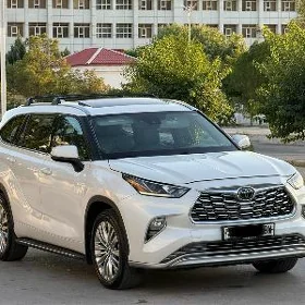 Toyota Highlander 2020