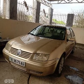 Volkswagen Bora 2001