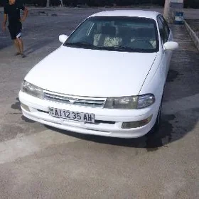 Toyota Carina 1994
