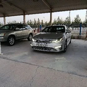 Kia Optima 2019