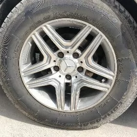 Mersedes diska R15