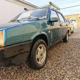 Lada 2109 2000