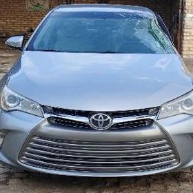 Toyota Camry 2016