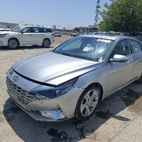 Hyundai Elantra 2021