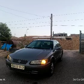 Toyota Camry 1998
