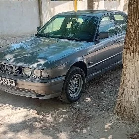 BMW 525 1992