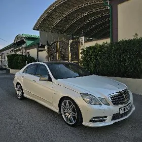Mercedes-Benz E350 2013