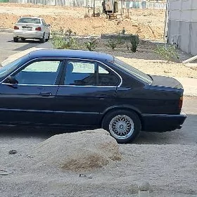 BMW 525 1992