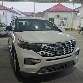 Ford Explorer 2023