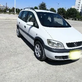 Opel Zafira 2002