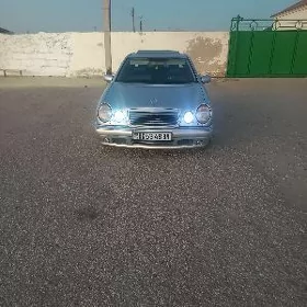 Mercedes-Benz 400SE 1999