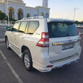 Toyota Land Cruiser Prado 2015